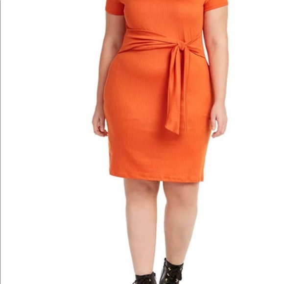 Planet Gold Short Sleeve Knit Bodycon Dress - Picture 4 of 6